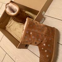 Boots UGG 35