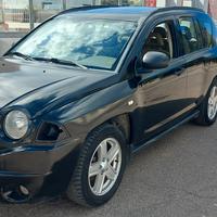 Jeep Compass 2.0 140 cv categoria N1 motore perfet