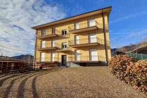 Appartamento di 97 m² con 3 locali e box auto a So