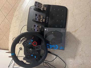 Volante logitech g29 completo di pedaliera