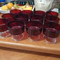 12 coppe vtg vetro rosso scuro con gambo