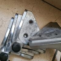 Piedini supporto divano