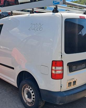 Ricambi vari Volkswagen Caddy 2.0TDI 110cv 2015
