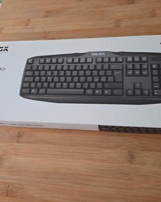 Tastiera italiana USB nuova