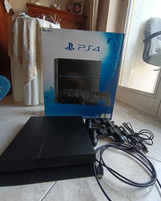 Console PS4 + giochi compresi