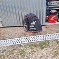 scarponi e tuta in gorotex 