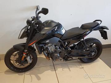 KTM 890 Duke my21