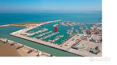 Posto barca 8 metri - Marina di Pescara - Pontile