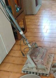 vibratore per pavimenti 