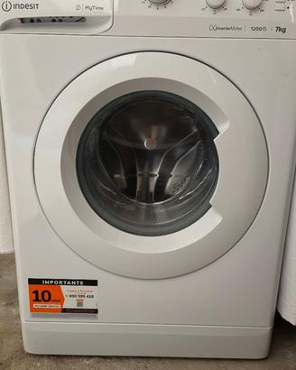 Lavatrice Indesit – Pari al nuovo