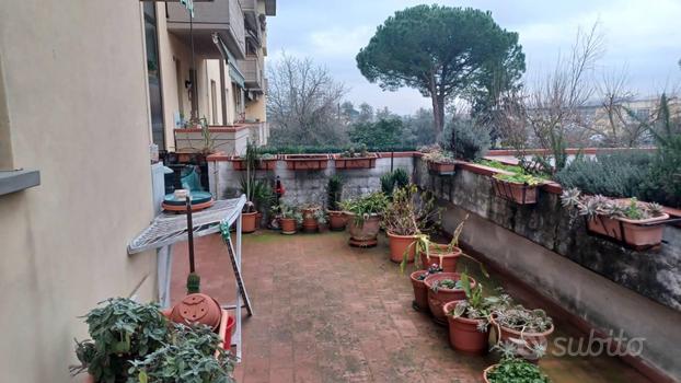 appartamento con terrazza abitabile rif 32285