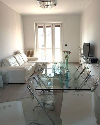 SPLENDIDO APPARTAMENTO MQ. 100 RISTRUTTURATO di RE