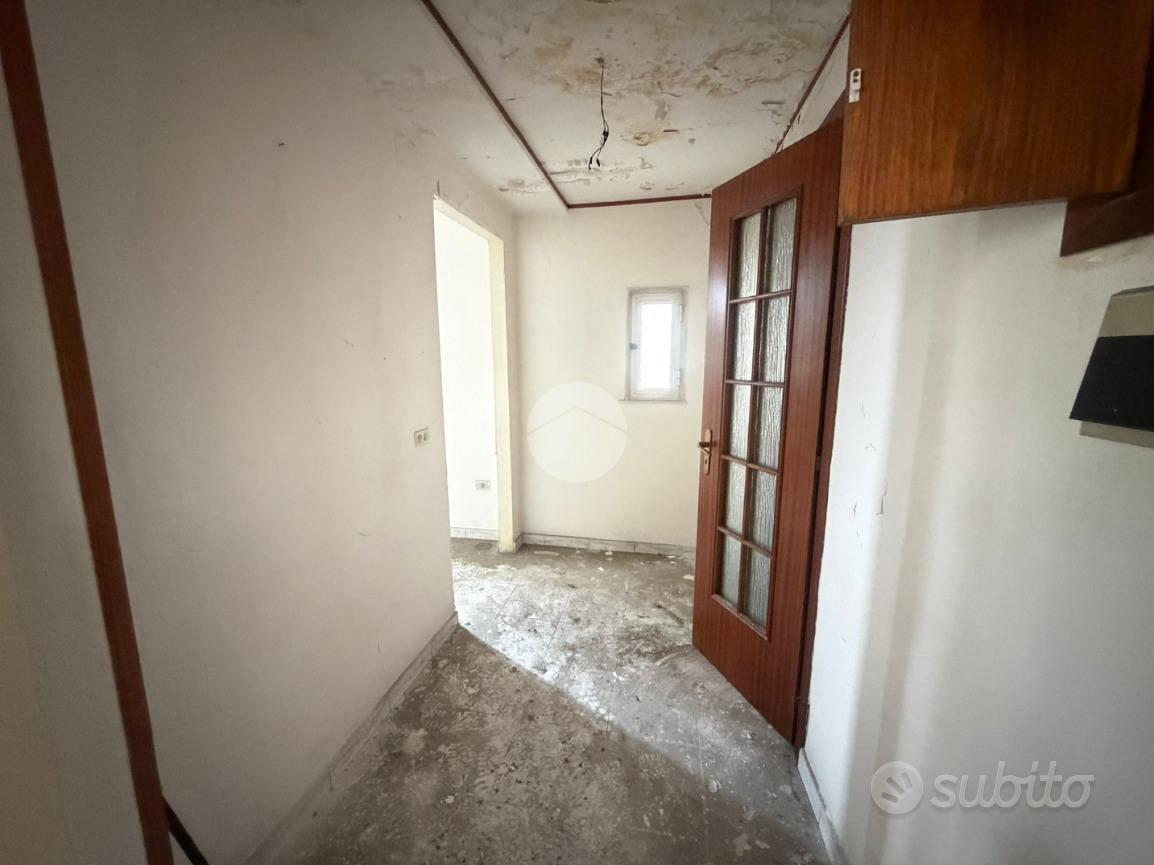Appartamento – Napoli, San Carlo all'Arena, Municipalità 3 - Vista 2