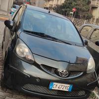 Toyota Aygo 2005 1.0 benzina  185000km 