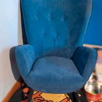 Poltrona a dondolo  – Blu velluto 