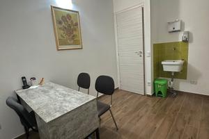 Stanza in studio medico pediatrico