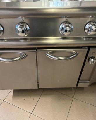 Cucina a gas professionale Baron in acciaio Inox
