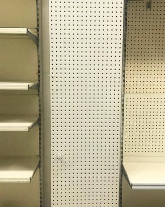 Pannello forato in metallo marca ZAF + 10 ganci