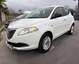 LANCIA Ypsilon 0.9 TwinAir 85 CV 5 porte Metano