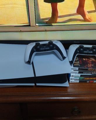 PlayStation 5 due joystick e 5 giochi