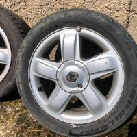 Cerchi in lega renault clio