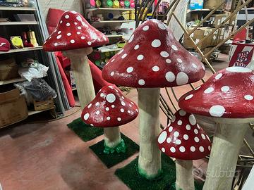 Fungo funghi scenografici allestimento