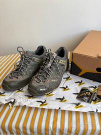 Scarpe trakking Salewa taglia 39
