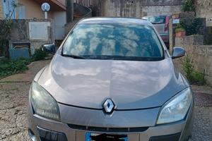 Renault Megane 1.5 dCi 110 CV – 2011 –