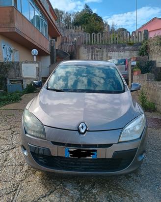 Renault Megane 1.5 dCi 110 CV – 2011 –