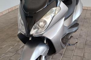 Aprilia Atlantic 200 come nuovo