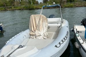 Noleggio gommone 7,5