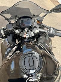 Kawasaki Ninjia 1100 SX Tourer