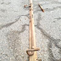 catenaccio verticale per portone in ferro battuto