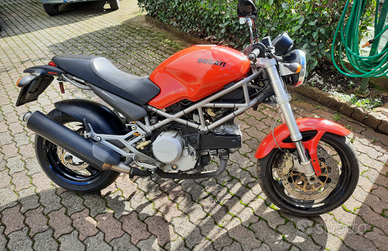 Vendisi ducati monster 620 ie dark