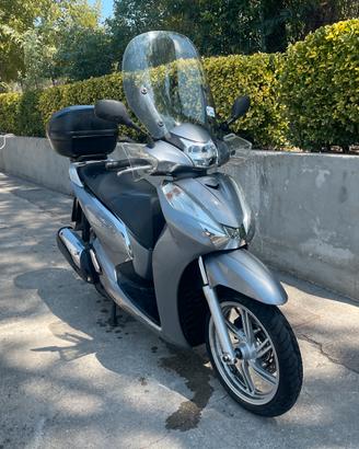 Honda SH 300i Special ABS Keyless Tagliandi Honda