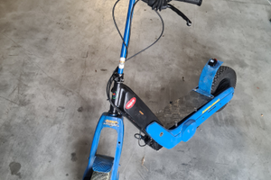 Monopattino artigianale