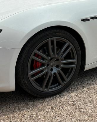 Cerchi e gomme 20 pollici maserati ghibli