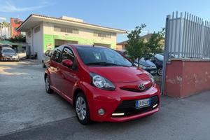 Toyota Aygo 1.0 12V VVT-i 5 porte Lounge Connect M