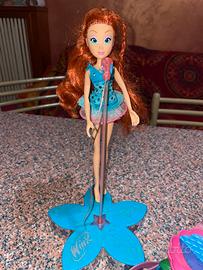 Winx palco con microfono Bloom