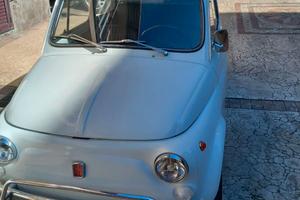 Auto d'epoca Fiat 500