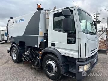 Iveco eurocargo 150e22 spazzatrice SCHMIDT