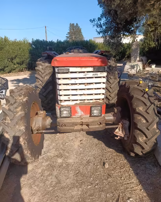 Trattore Carraro 