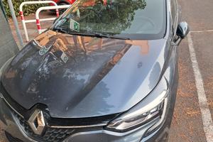 Clio Intens