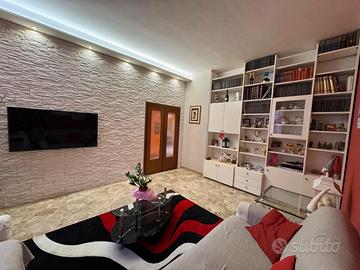 APPARTAMENTO 6' piano, 80mq -Via di Novoli, pressi