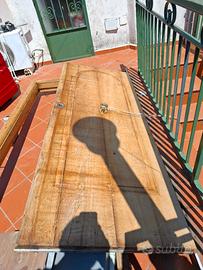 portone in legno 