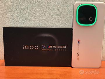 iQOO 13 256GB BMW Motorsport