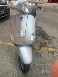 Vespa 50 lx 4T
