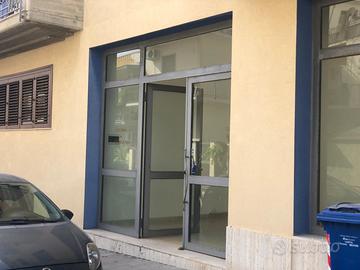 Locale commerciale a Priolo Gargallo