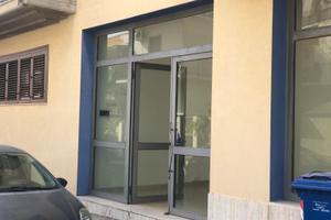 Locale commerciale a Priolo Gargallo