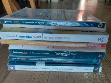 Libri scolastici  superiori.
